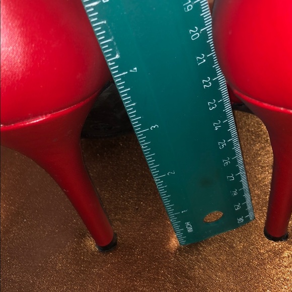 Anne Michelle red shoes. - Picture 9 of 9